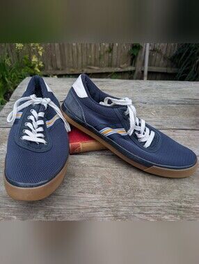 Original Penguin Men's Navy Mesh Low-Top Sneakers with Gum Sole